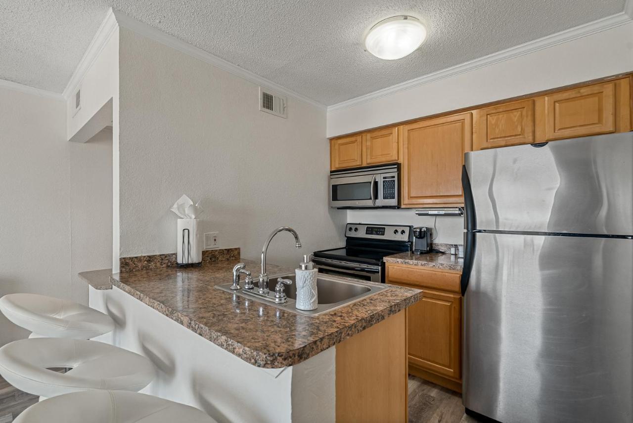 Wake Up To Ocean Views From Your Private Balcony Tampa Bagian luar foto