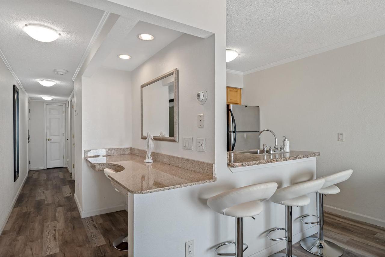 Wake Up To Ocean Views From Your Private Balcony Tampa Bagian luar foto