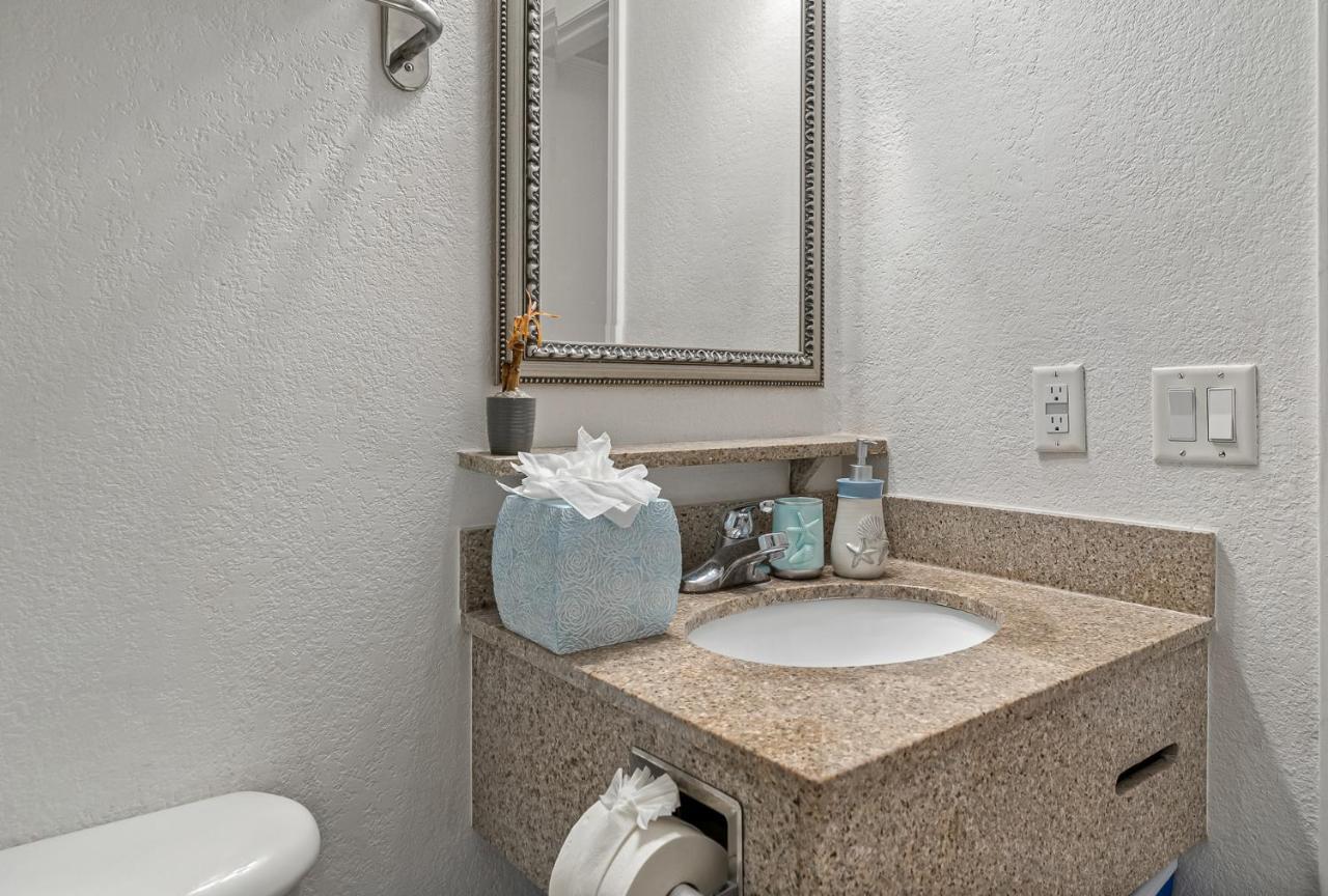 Wake Up To Ocean Views From Your Private Balcony Tampa Bagian luar foto